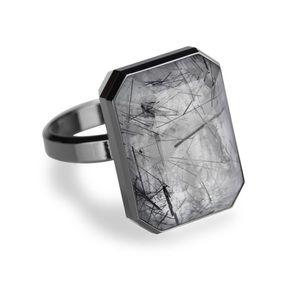 Neiman Marcus for Ringly - Dive Bar